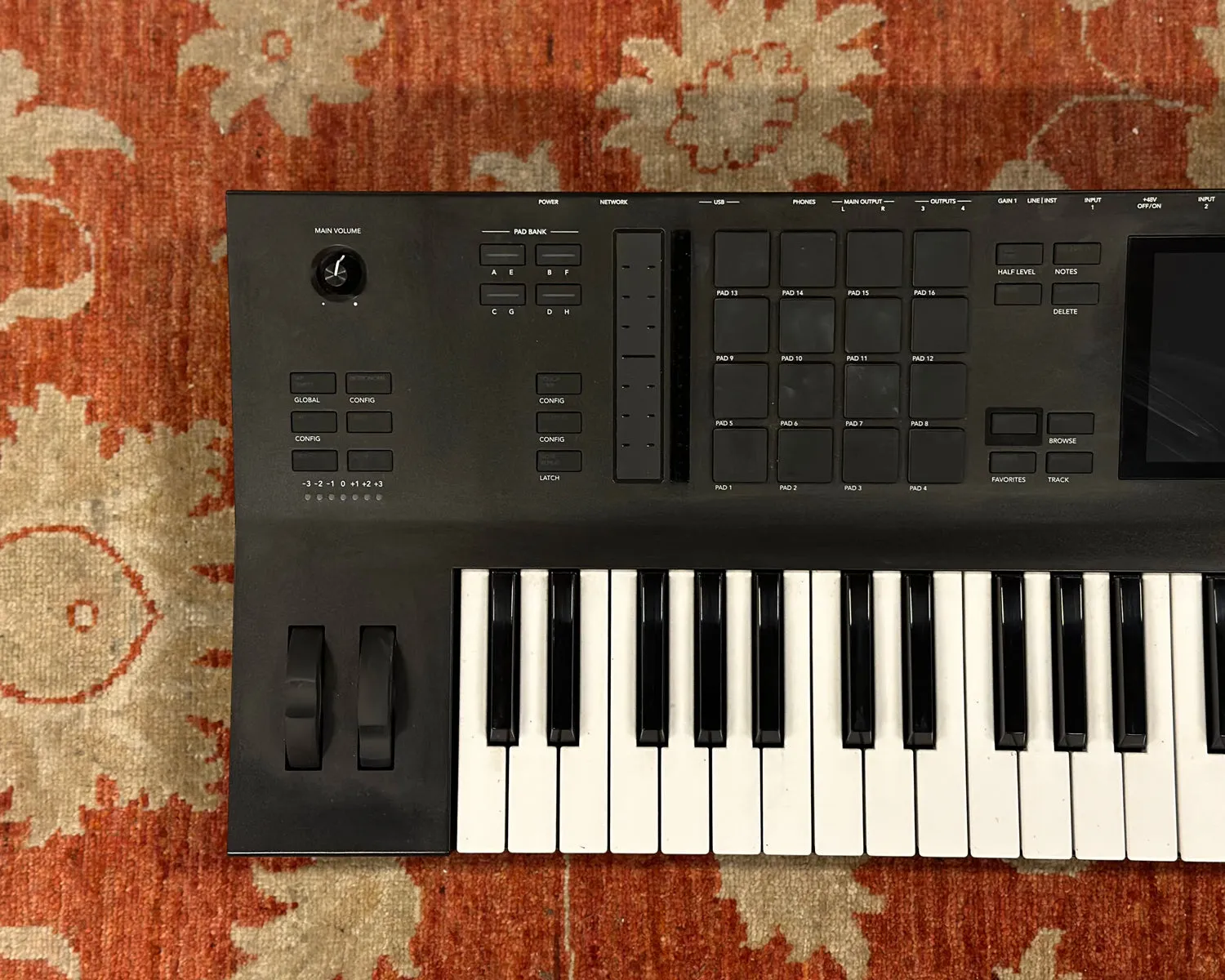 AKAI MPC Key 61 Standalone Music Production Synthesizer