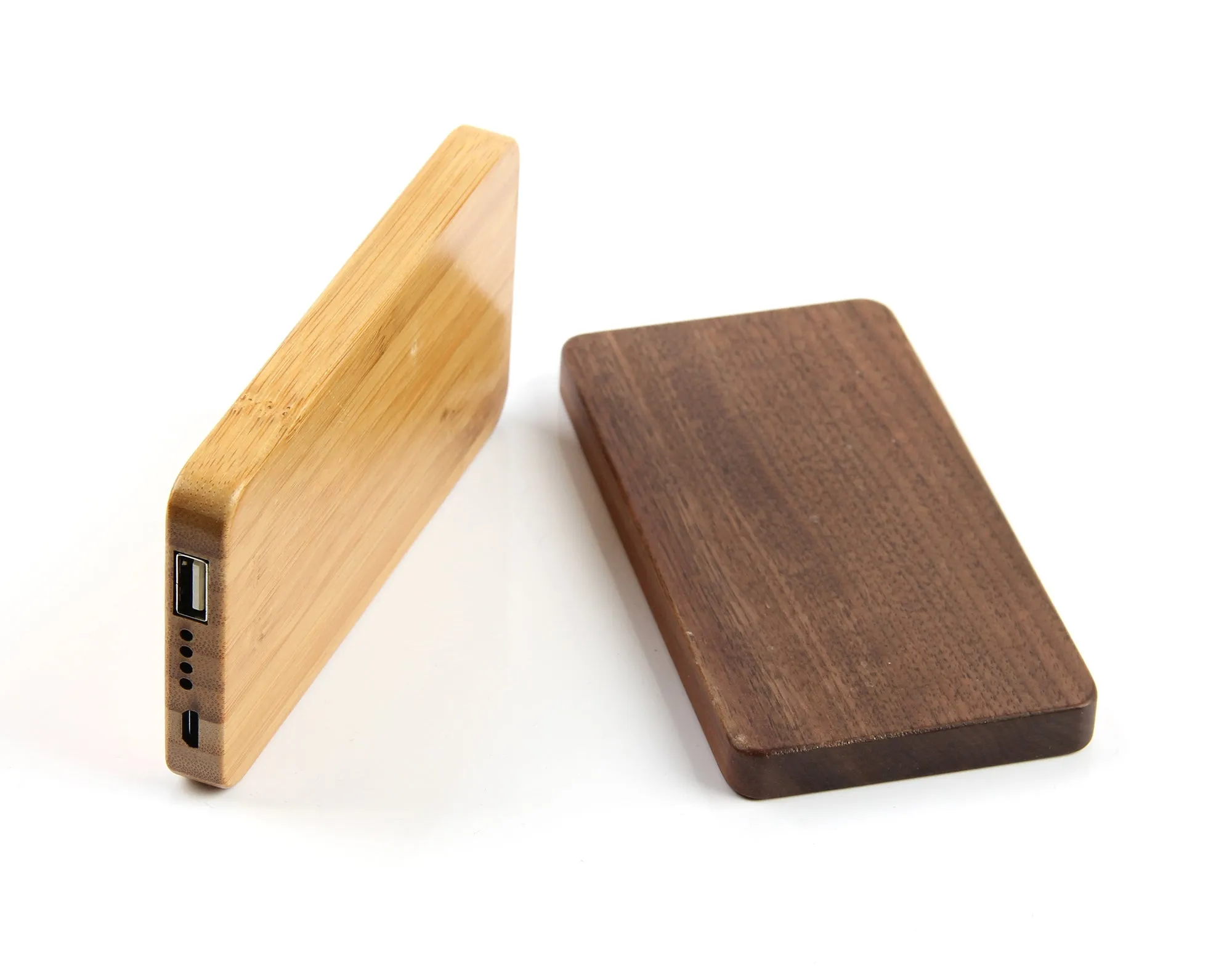 AMS-AK-037 - Wooden Power bank - 7800 mAh