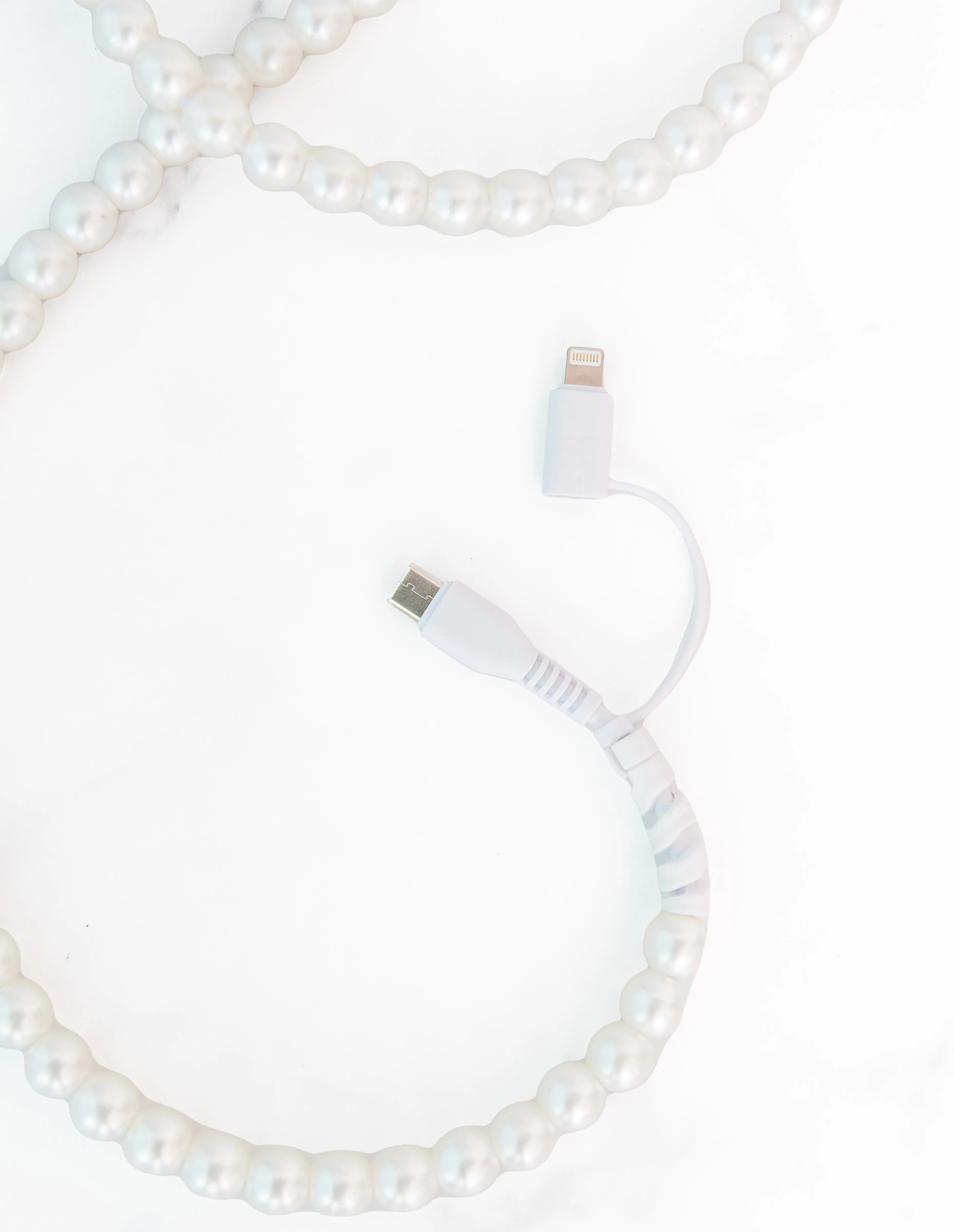 Beaded Phone Charger | Pearl