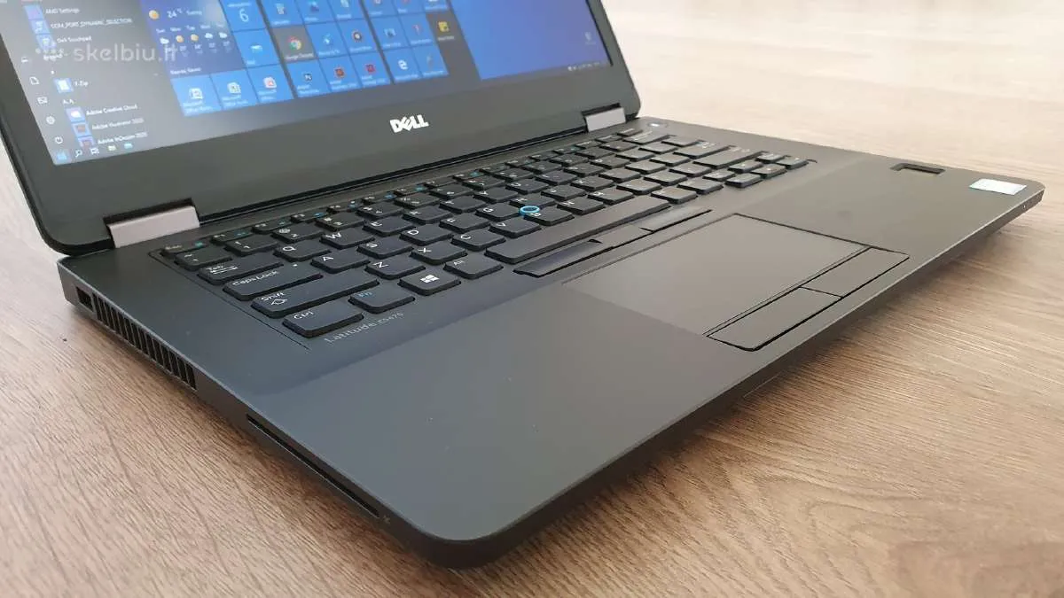 Dell Latitude E5470 Ultrabook 14" FHD (1080p) | Windows 10 Pro | Intel® Core™ i7-6600U up to 3.40 GHz (6th Gen) | 8GB DDR4 RAM | 256GB M.2 NVMe SSD | Webcam | HDMI | Grade A (Certified Refurbished) - 1 Year Warranty