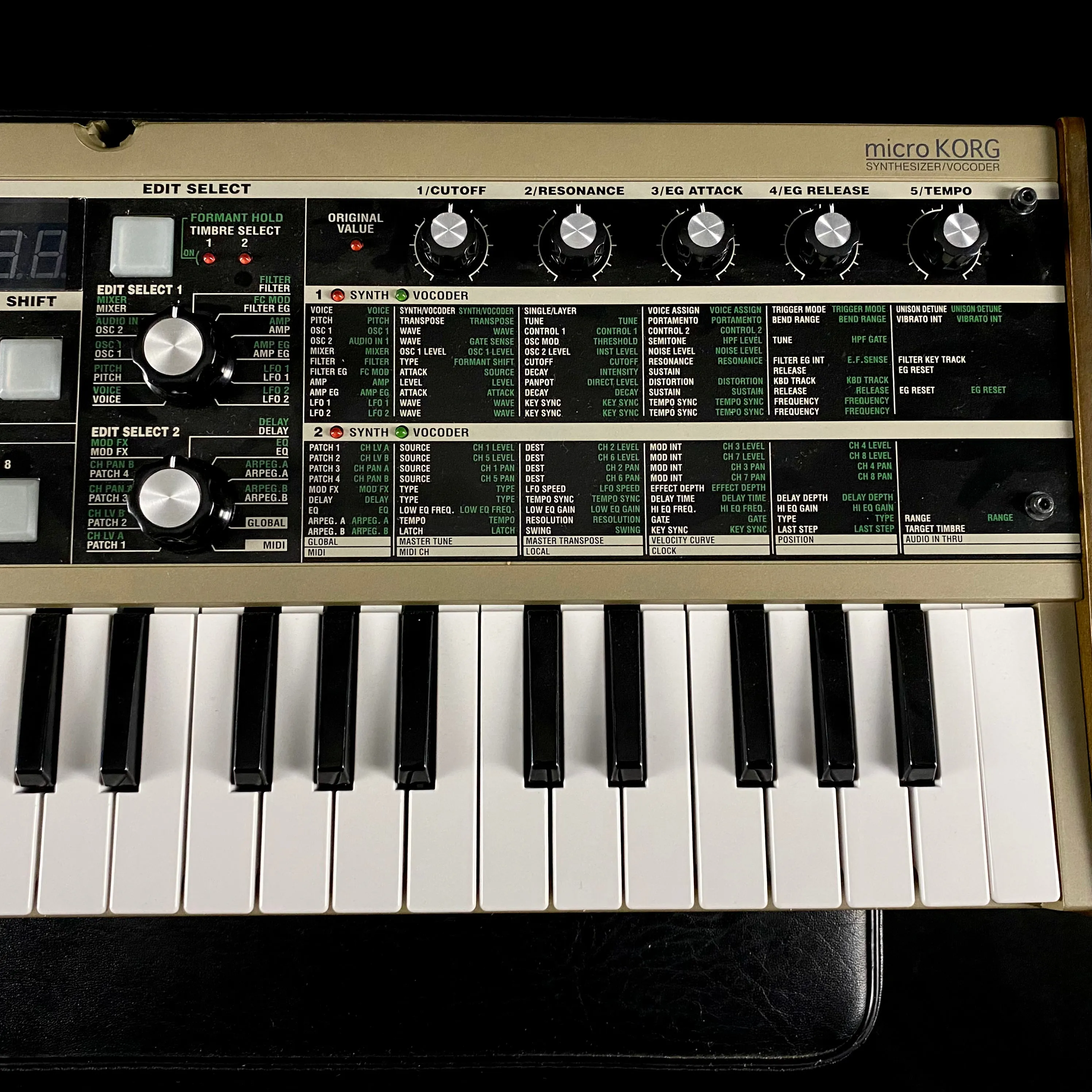 Korg MicroKORG synthesizer