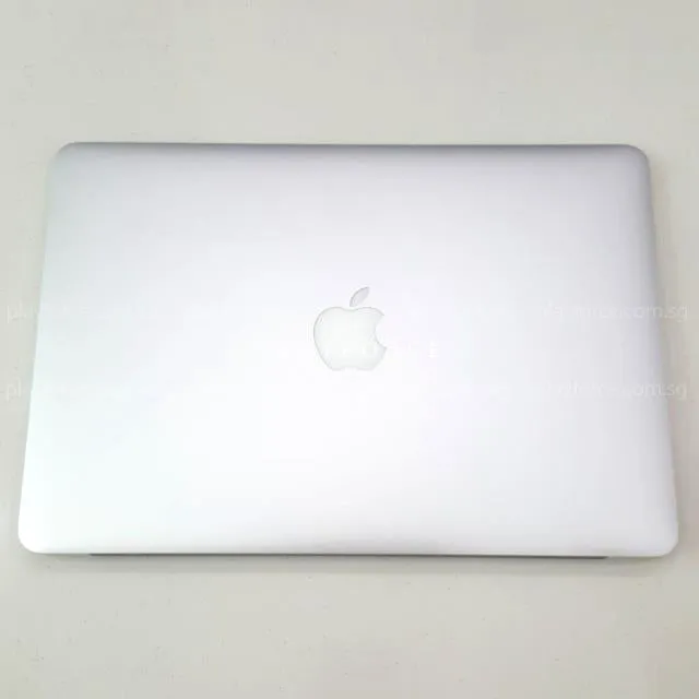 Macbook Air Early 2014, 13-Inch, i5, 4GB, 256GB SSD