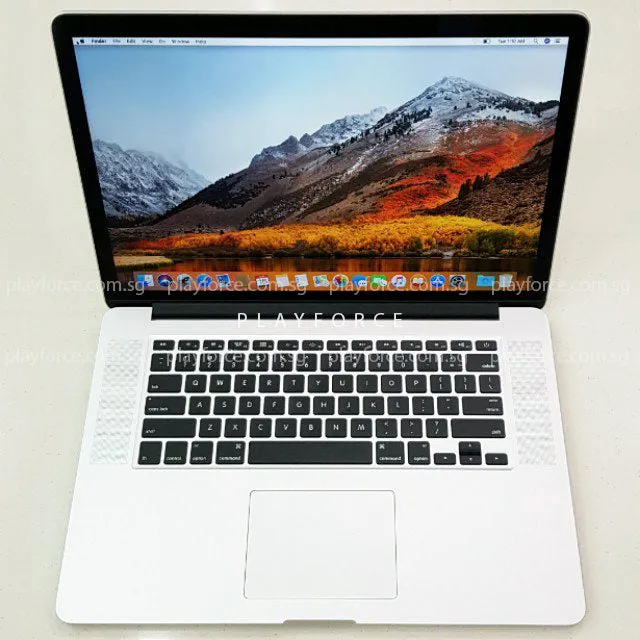 MacBook Pro 2015, 15-inch Retina, i7, 16GB, 256GB SSD