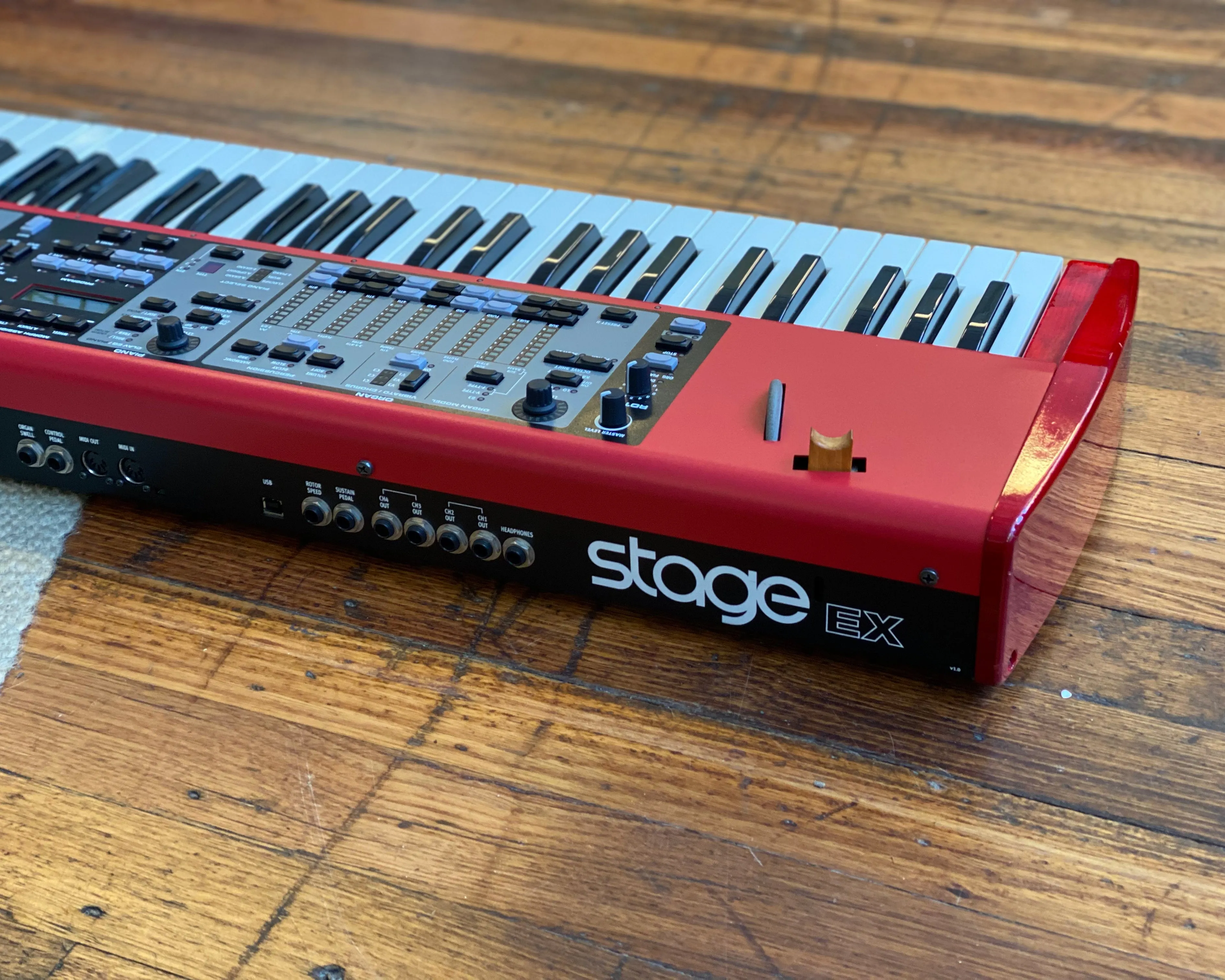 Nord Stage EX Compact SW73