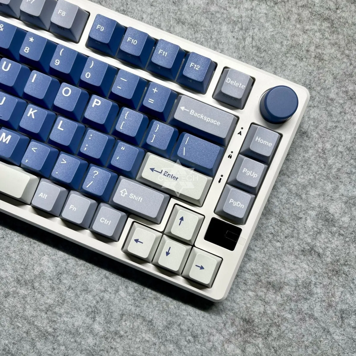 Royal Kludge RK M75 Mechanical Keyboard