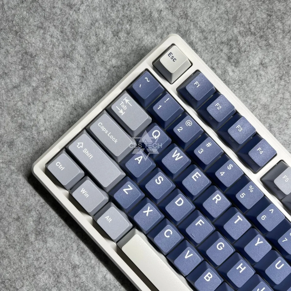 Royal Kludge RK M75 Mechanical Keyboard