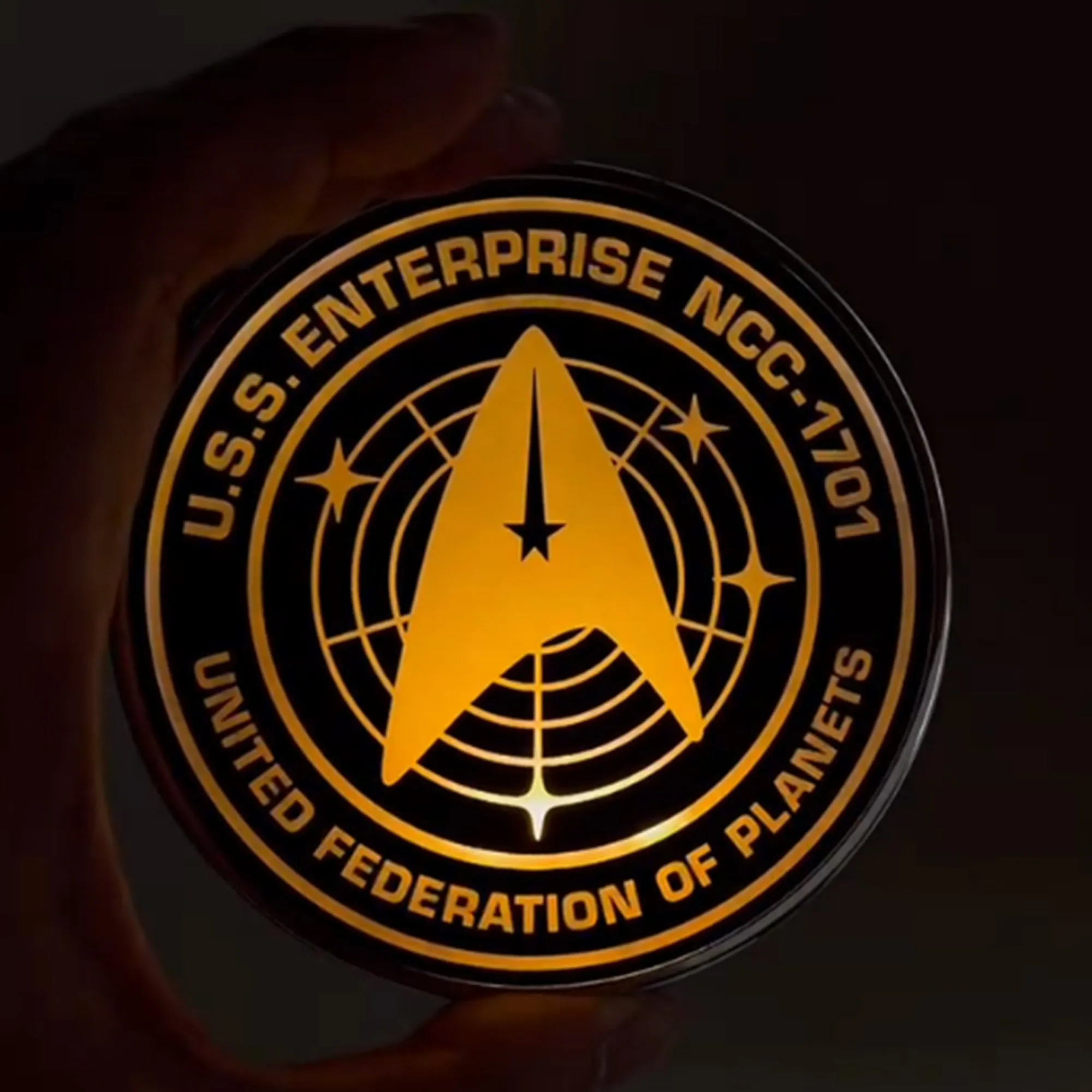 Star Trek Strange New Worlds Qi Wireless Charger With Illuminated Orange ENTERPRISE Emblem & Built-In Power Bank