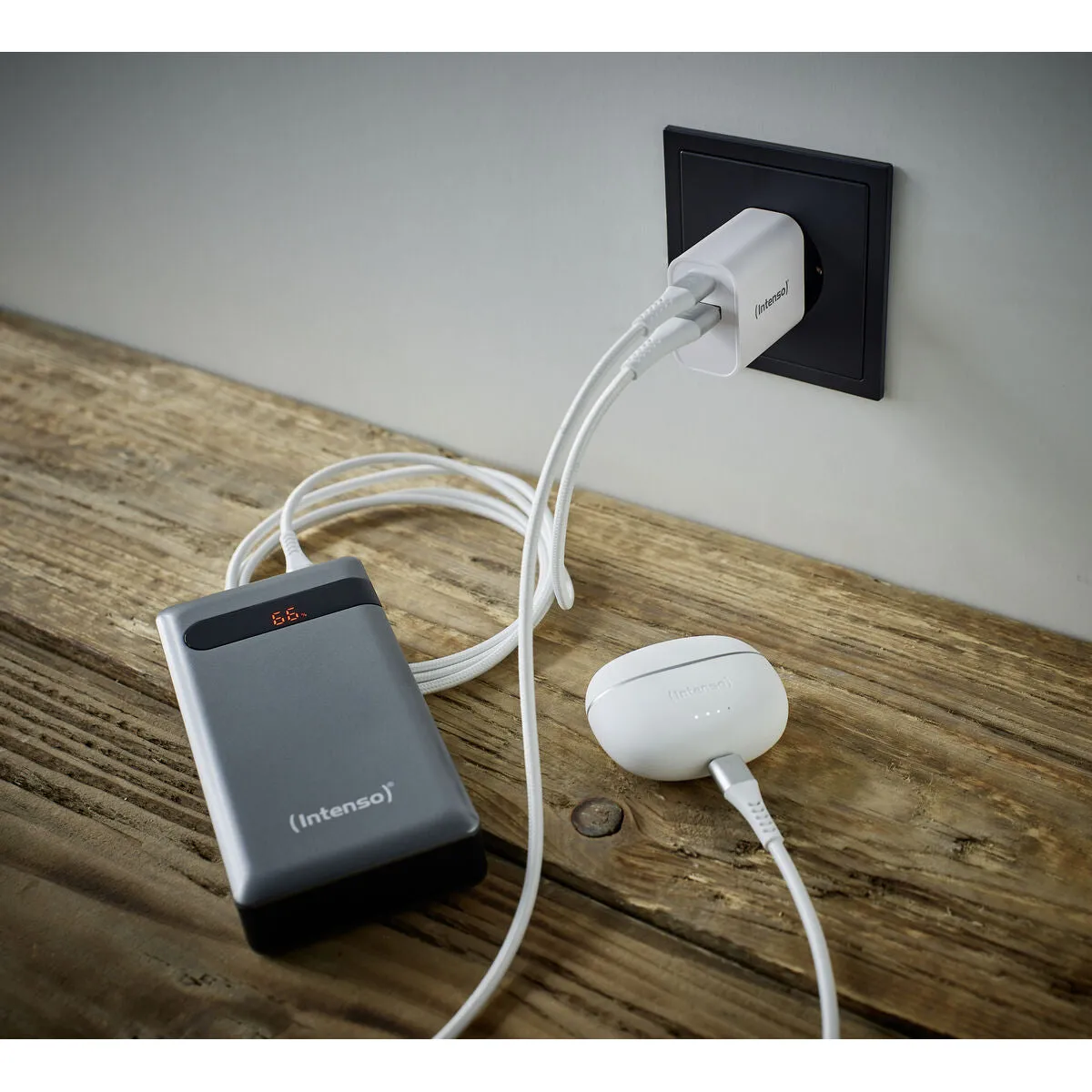 Wall Charger INTENSO W30AC White 30 W