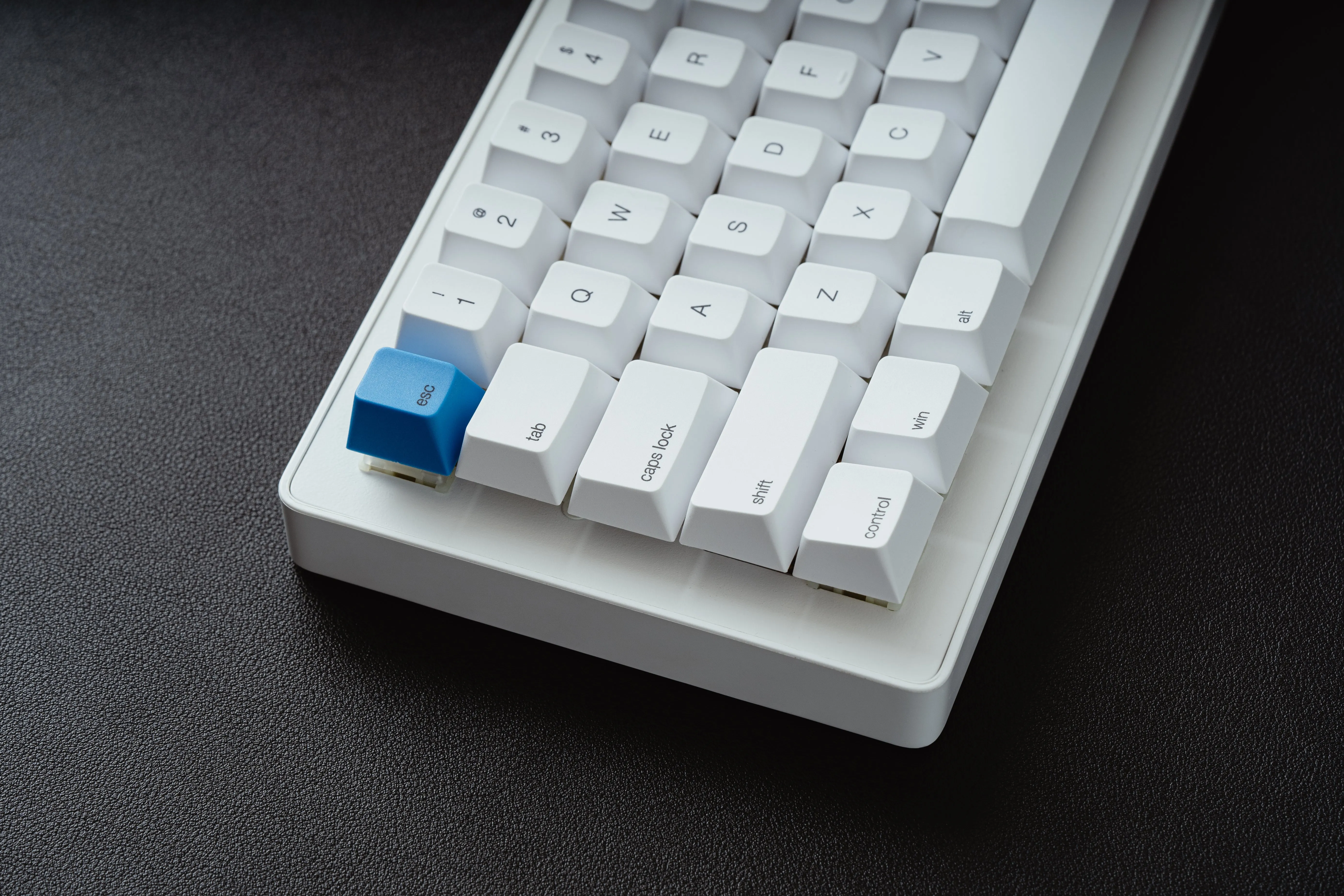 WhiteFox Eclipse Mechanical Keyboard Pre-built Kit